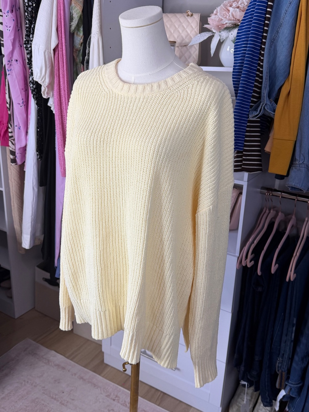 Time and Tru Butter Yellow Crewneck Sweater
